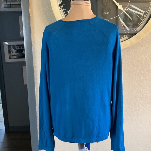 2 J McLaughlin teal sweaters - Picture 4 of 10